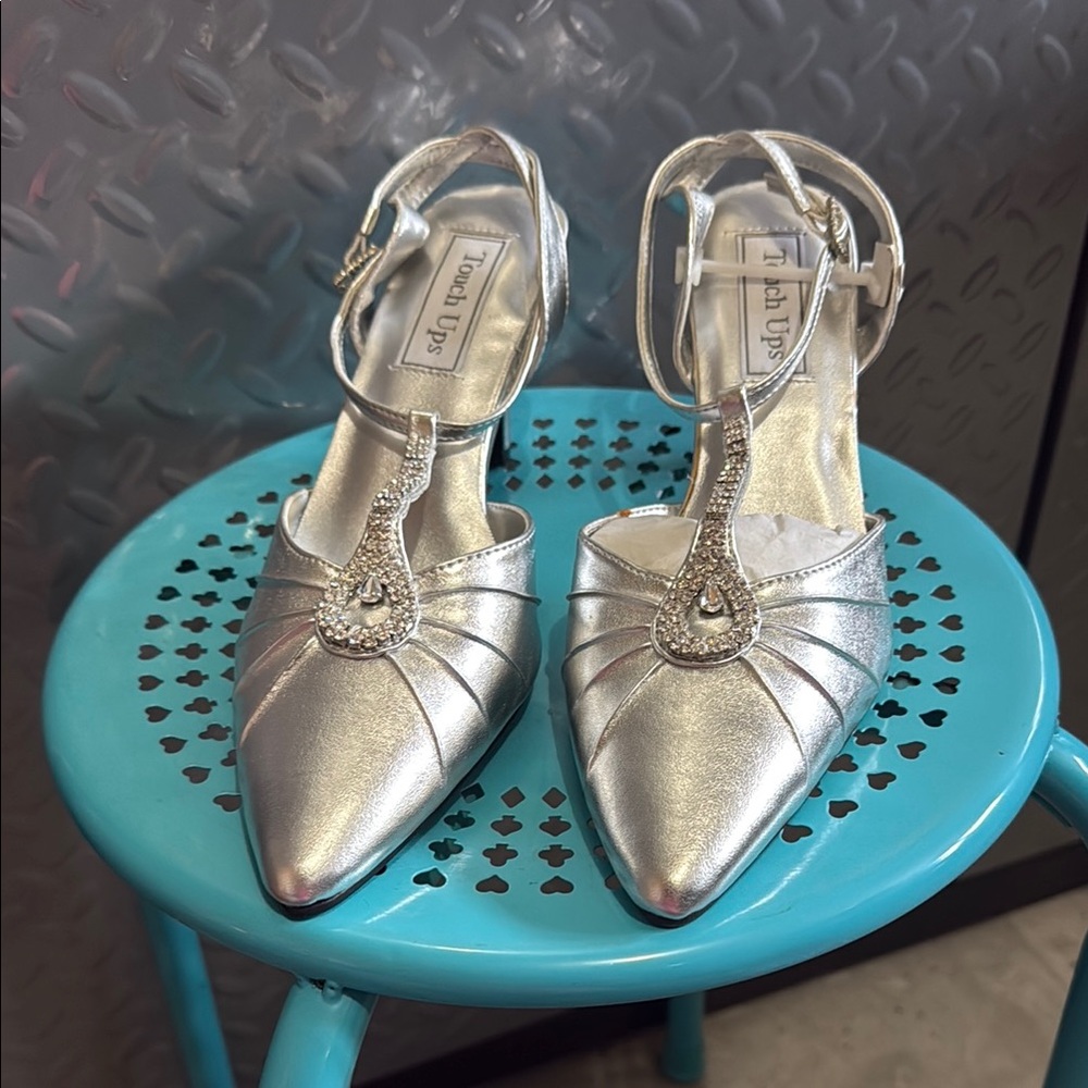 Vintage Touch Ups Silver Metallic Pointy Toe Kitten Heels with Rhinestones